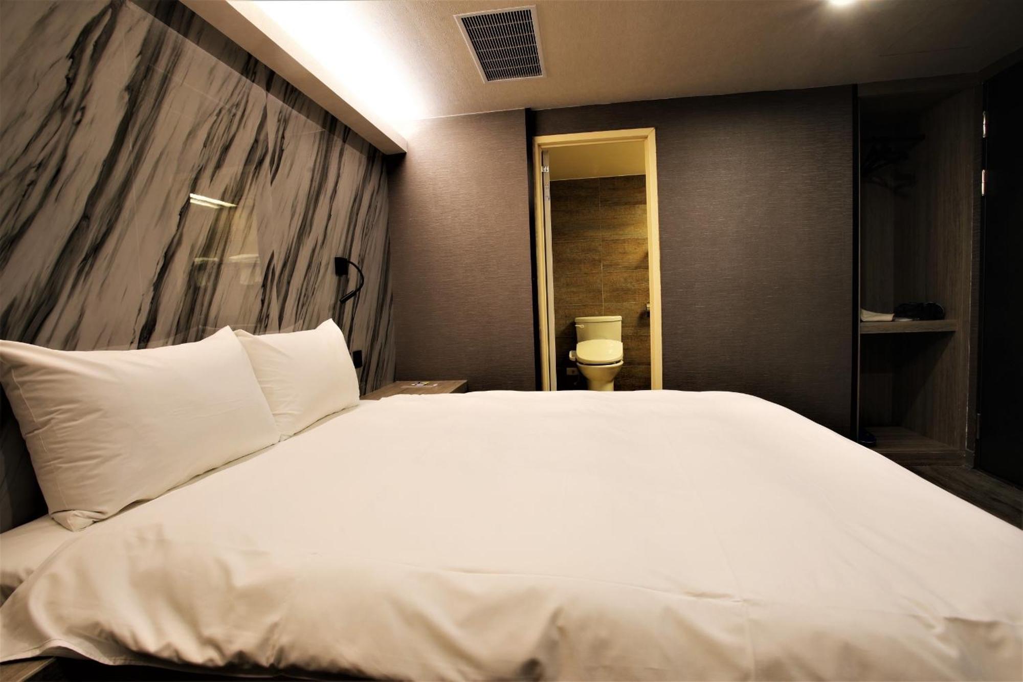 Golden Home Hotel Taipei Extérieur photo
