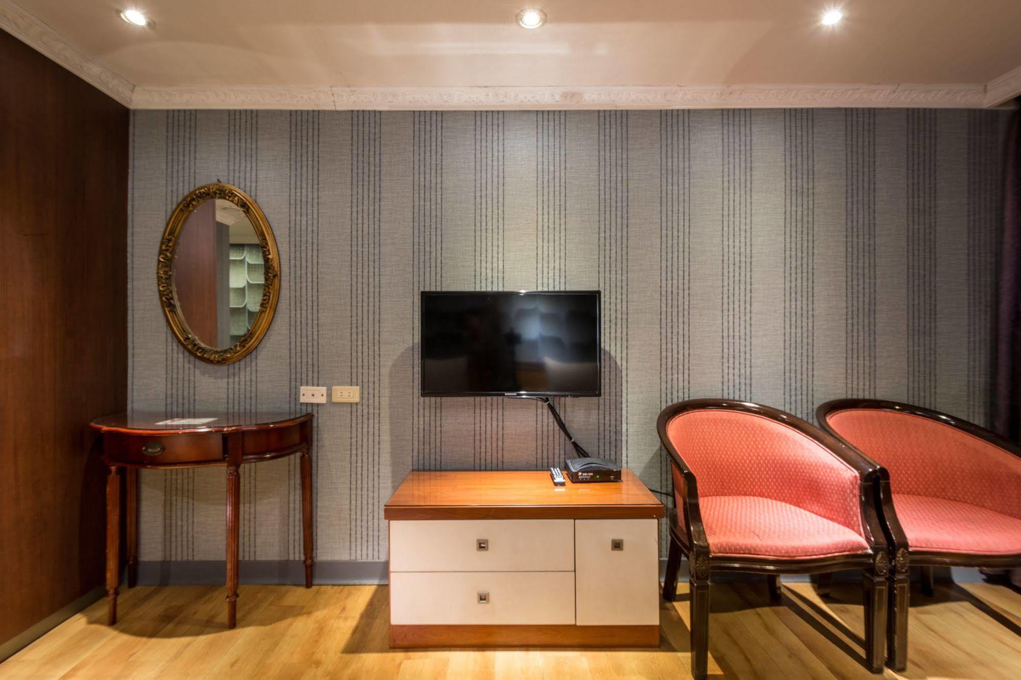 Golden Home Hotel Taipei Extérieur photo
