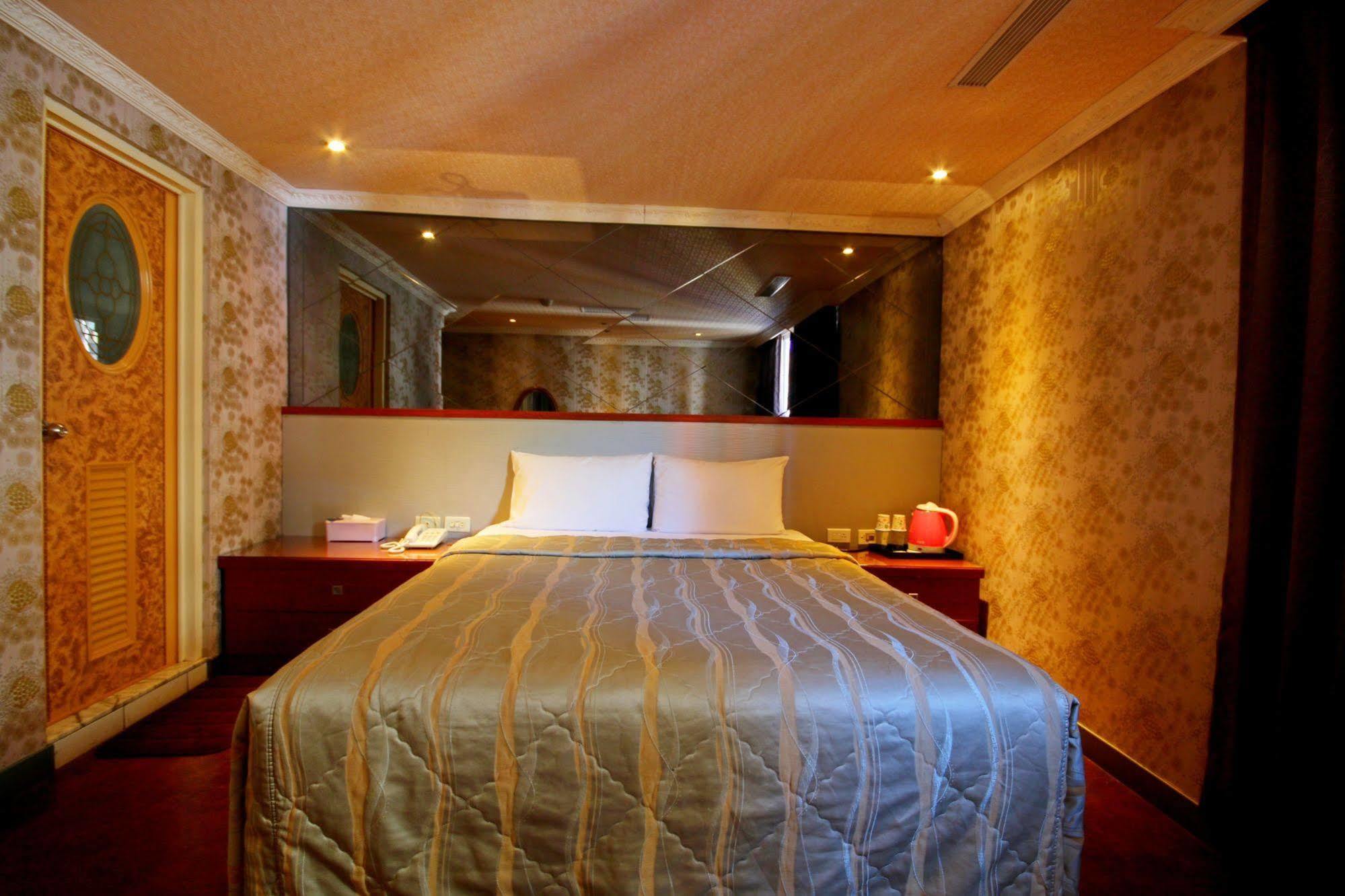 Golden Home Hotel Taipei Extérieur photo